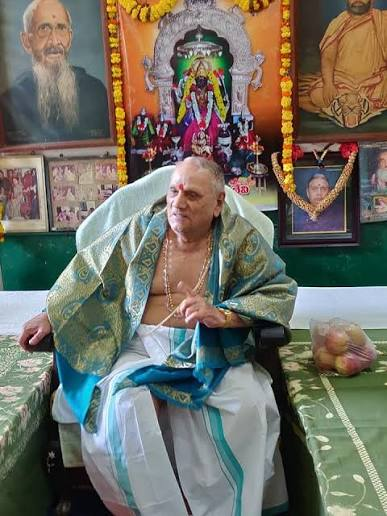 His Holiness · Vedurupaka God